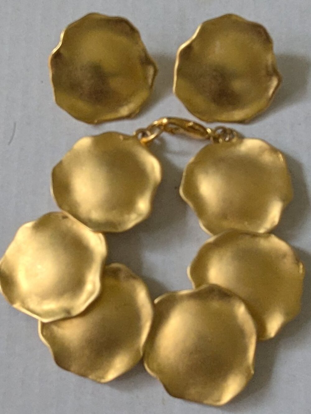 Vintage Gold Tone Rose Petal Bracelet & Earring Set